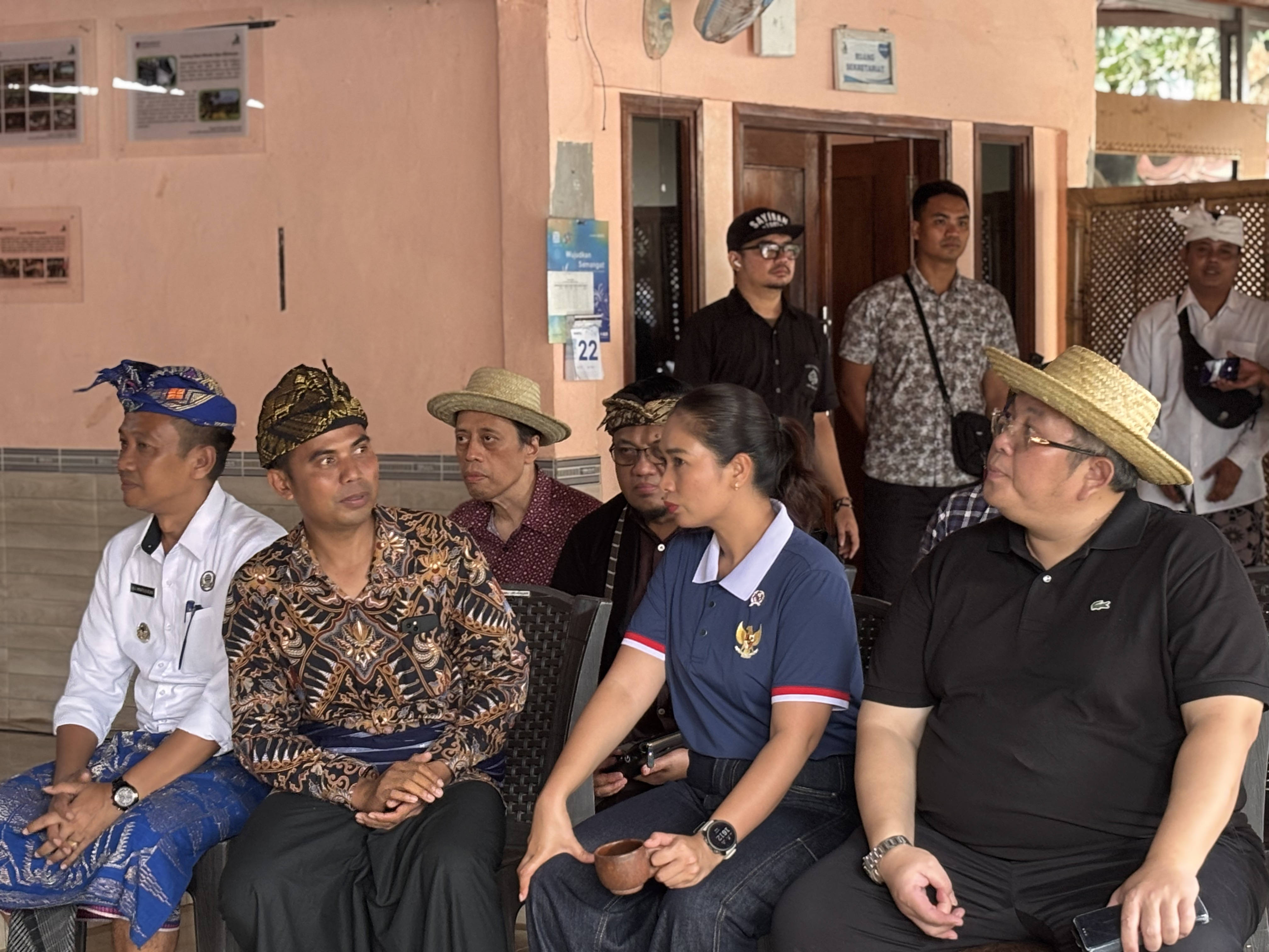 Diskusi bersama pengelola Desa Wisata Hijau Bilebante